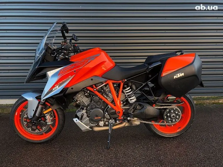 KTM 1290 Image 1